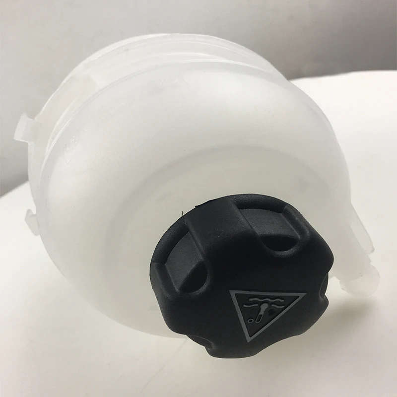 132311 1307LQ New Radiator Bottle Water Tank Coolant Expansion Tank For Peugeot 206 CC 207