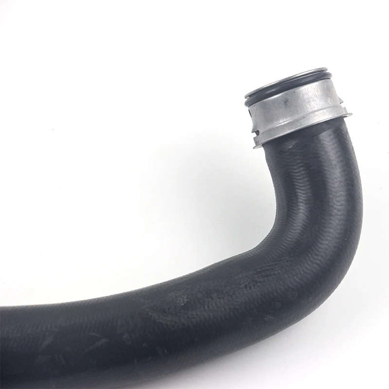 Water Tank Radiator Hose A2045012982 For MERCEDES BENZ C230 C250 C320 C350 CDI GLK CLS E300