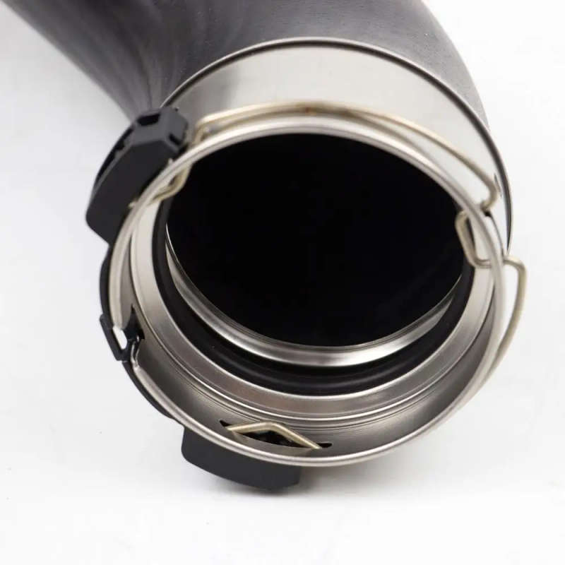 Turbocharged Air Pipe For Mercedes Benz C180 E200/250 CLS250 Turbocharger Parts Air Duct Hose