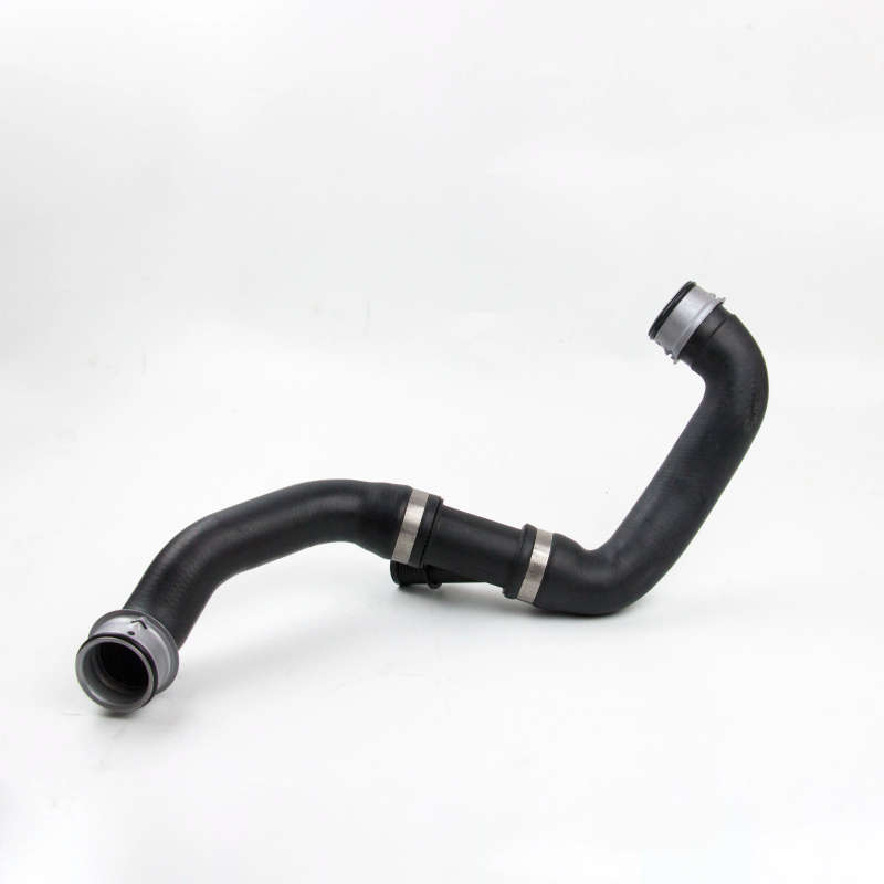Water Tank Connection Upper Water Hose Pipe 2045019082 For Mercedes Benz C/E/CLS/GLK