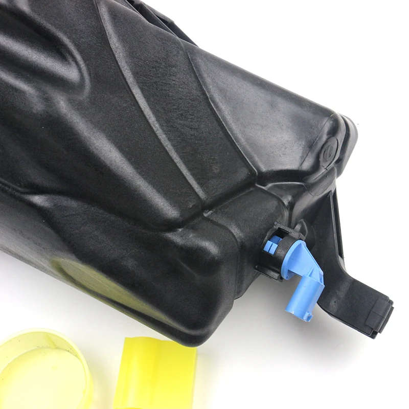 New Coolant Expansion Tank For BMW E60 F02 F07 F10 F12 F13 535i 640i