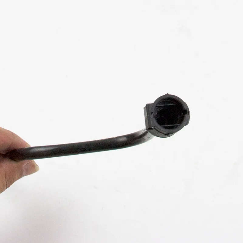 17128632260 Rubber Coolant Water Hose Radiator Hose For BMW G12 G38 5 Series 6 Series 7series