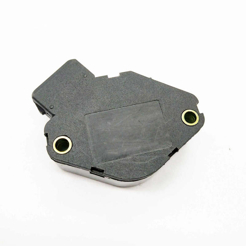 Throttle Position Sensor For VW JETTA Cabrio GOLF III 2.0 GT I 16V PASSAT1.6 CABRIO