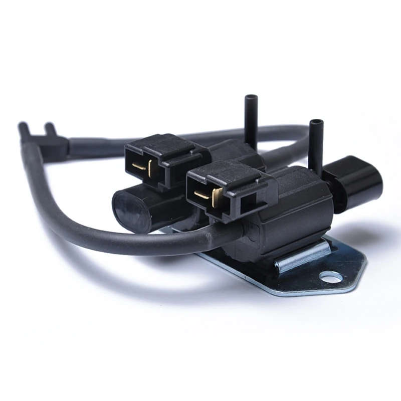 Car Vacuum Wheel Clutch Control Solenoid Valve K5T47776, K5T81794 for Mitsubishi Pajero L200 L300