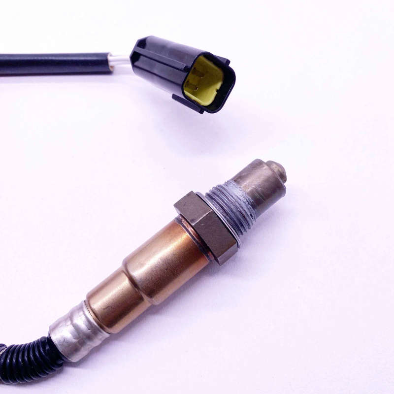Lambda Probe Oxygen Sensor For HYUNDAI Trajet Elantra Saloon Matrix Coupe Tucson For KIA