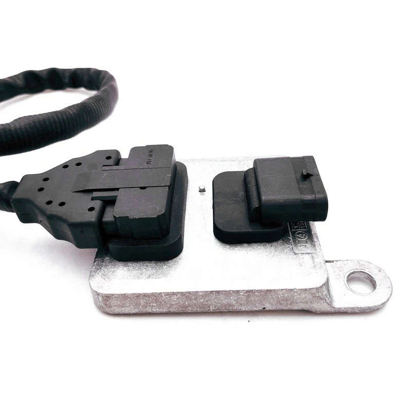 Nitrogen Oxygen Sensor for MB Mercedes-Benz W166 W172 W205 W207 W212 W221 W251 W906 5WK96681D