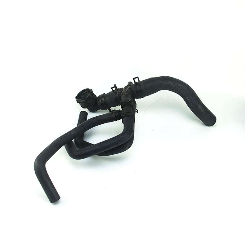 Radiator Outlet Fitting Hose 9808012580 For Dongfeng Citroen C4 Sega 1.8 Downcomer BZ3