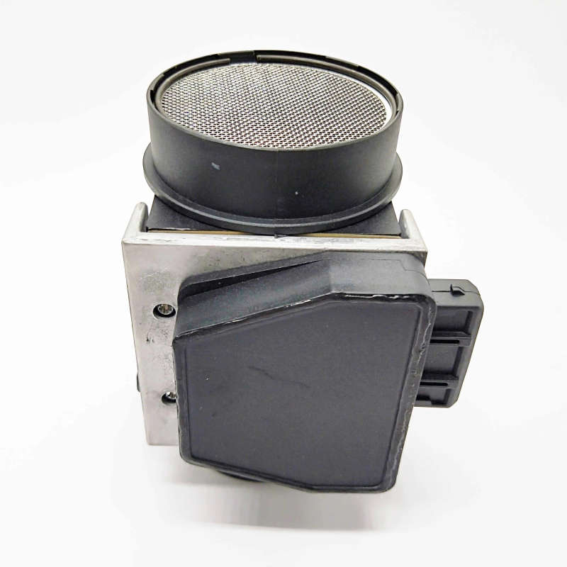 Mass Air Flow Meter MAF Sensor For VOLVO 240 740 760 940 960 Kombi 2.0 2.3 i 2.3i CAT Turbo