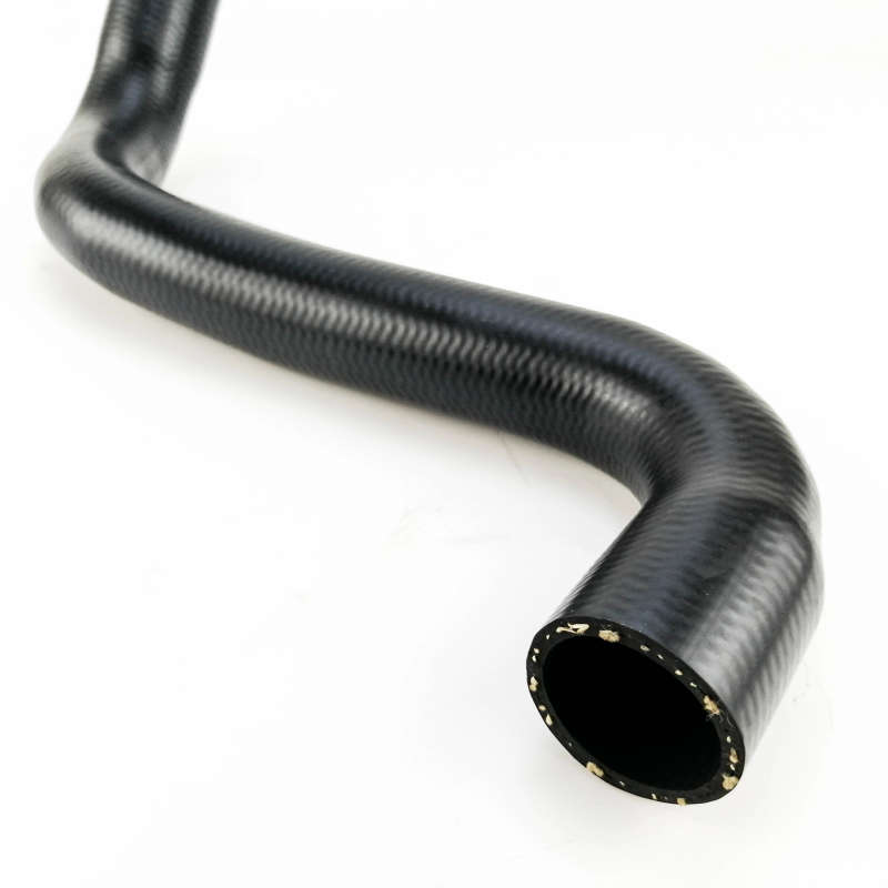 A2465010282 Coolant Rubber Water Hose Pipe 2465010282 For Mercedes Benz A/B/CLA/GLA Water Hose