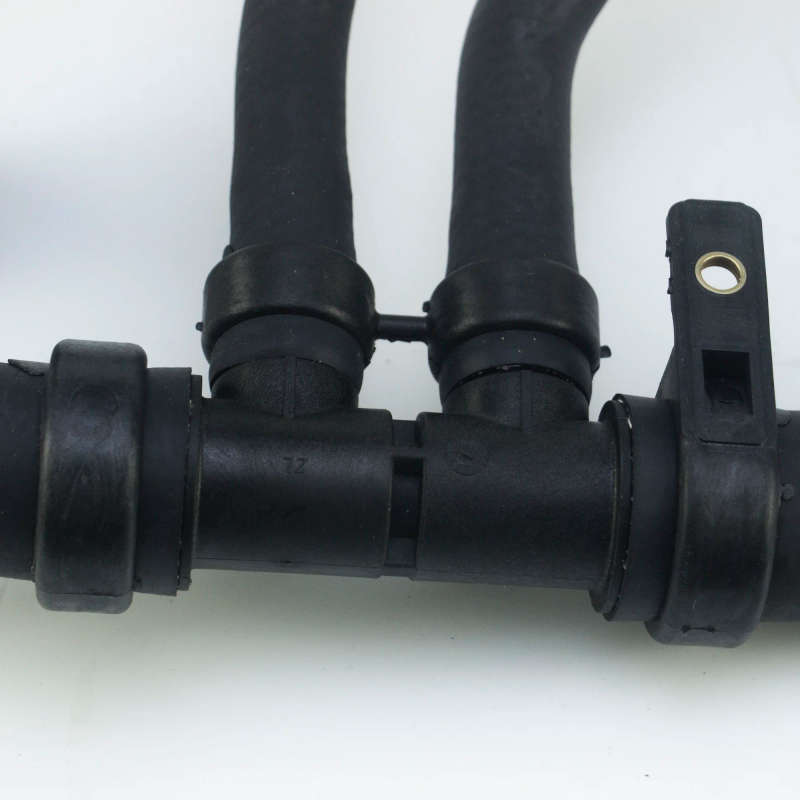 For Dongfeng Peugeot 308 3008 408 Citroen C4L T88 1.6T Old Water Tank Connected To The Sewer Pipe
