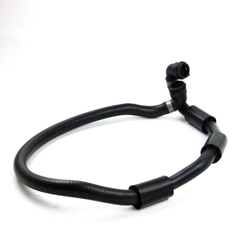 17127576378 Car Engine Coolant Hose For BMW X6 E71 X6 50iX X5 E70 X5 E70 LC IX5 50iX X6 E72
