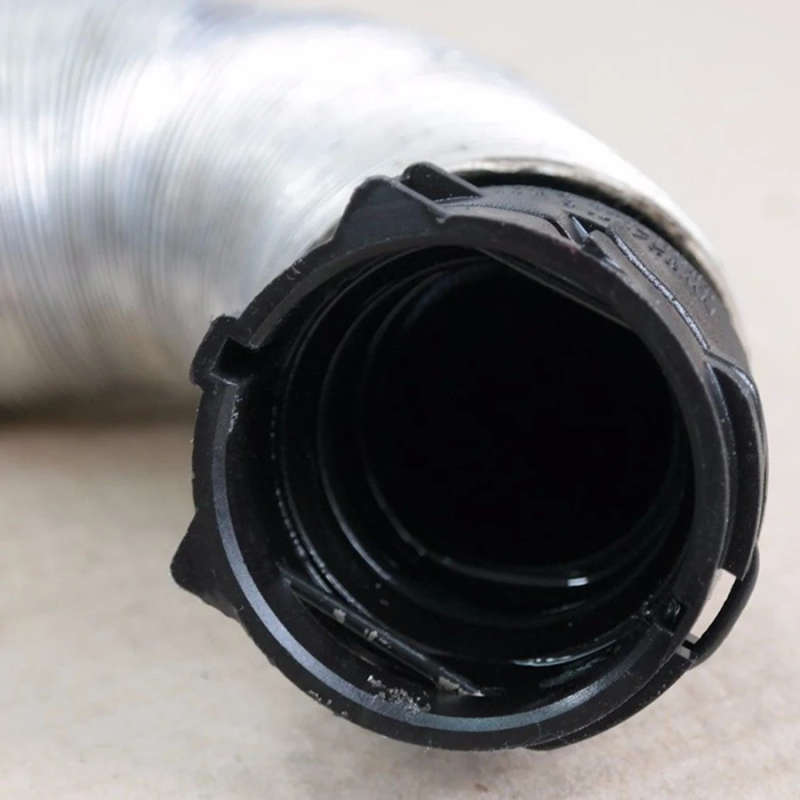17127552407 Car Engine Radiator Coolant Water Pipe For BMW 3 Series E90 E82 E88 E91