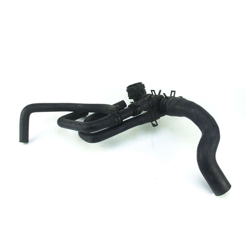 Radiator Outlet Fitting Hose 9808012580 For Dongfeng Citroen C4 Sega 1.8 Downcomer BZ3
