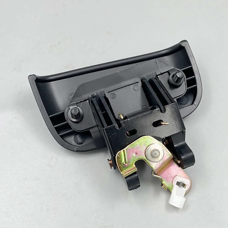 Car Rear Door Outer Handle for Nissan Xterra 2000-04 82607-7Z400 82606-7Z400