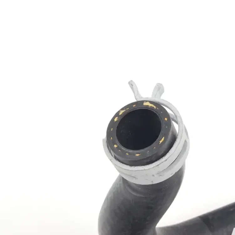 64216916090 Head Water Pipe Radiator Hose Water Tank Pipe For BMW 520 525 645 530