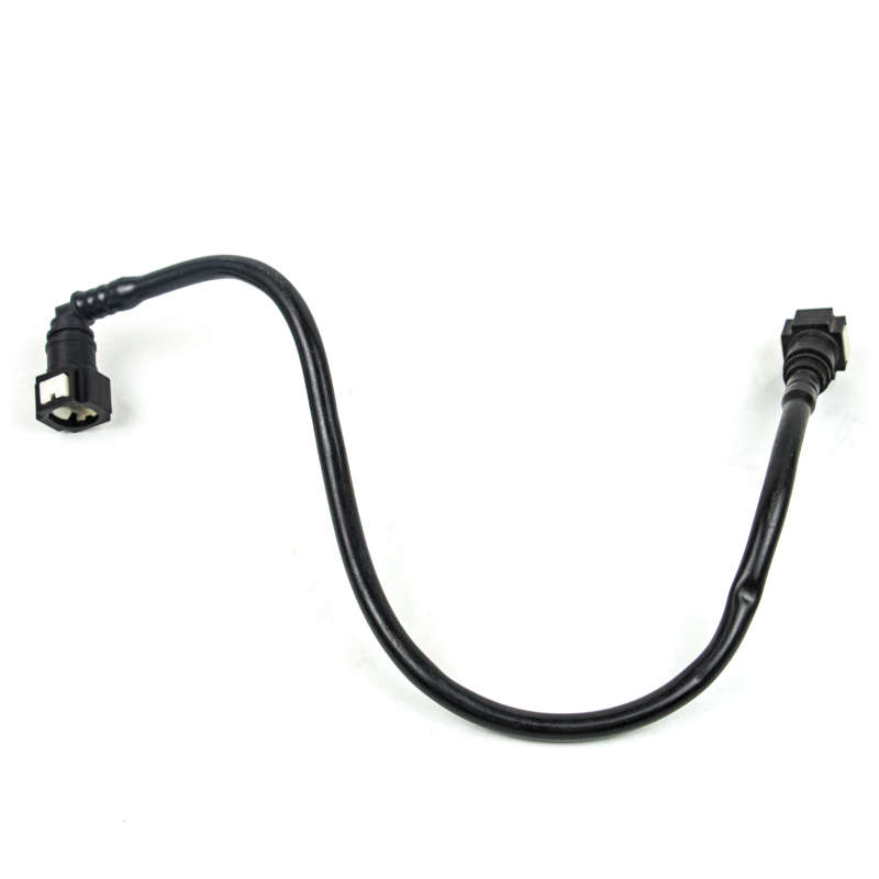 Fuel Supply Pipe Short 15732C For Auto Dongfeng Citroen R33 New Elysee 16V