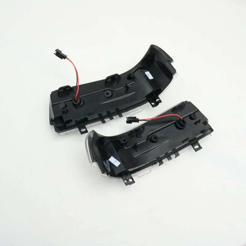 Side Rearview Mirror Turn Signal Indicator Light LED Repeater Lamp For Mitsubishi Pajero Montero