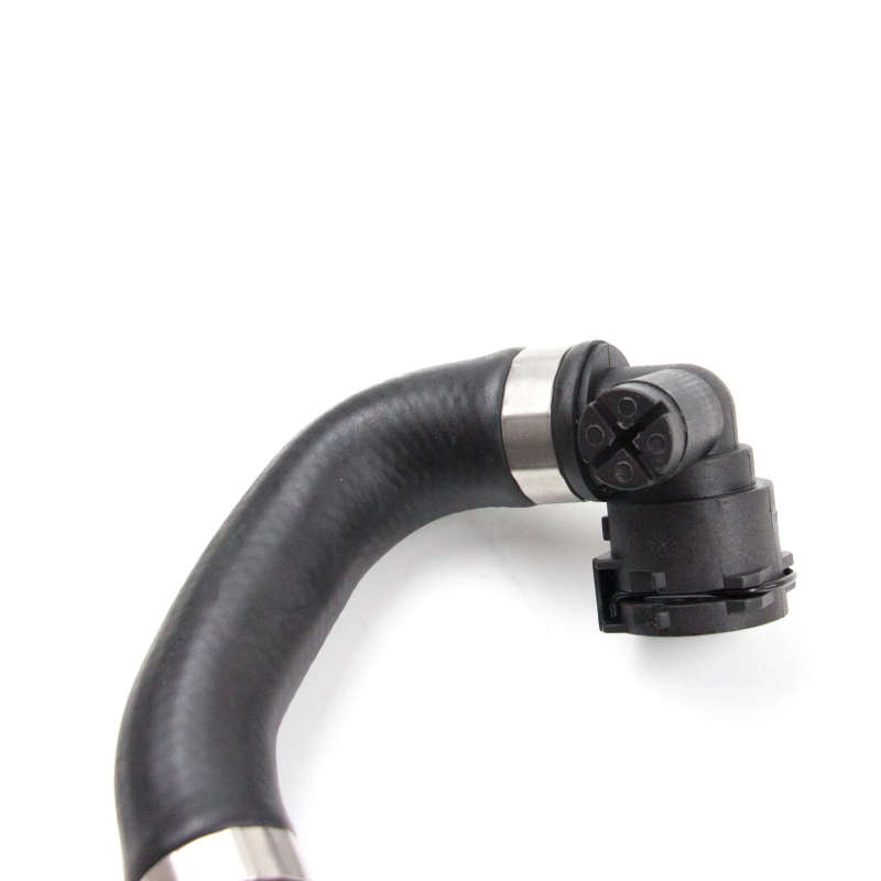 17117620688 Engine Radiator Coolant Hose For BMW E89 Z4 X1 E84