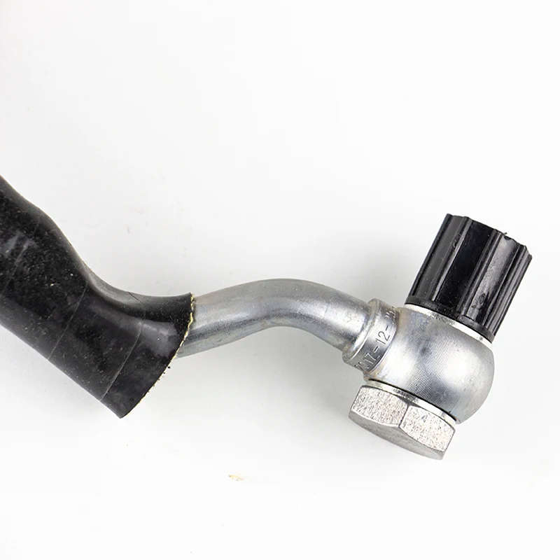1343K4 9805975380 Turbocharger Coolant Water Hose 1.6T for Peugeot Citroen