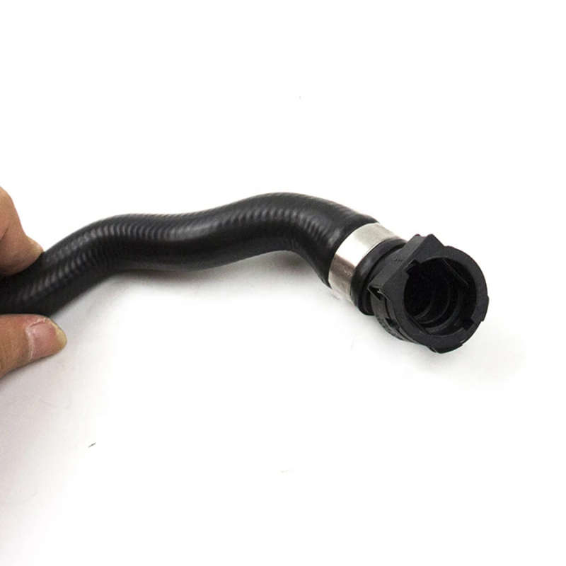 17127592651 Radiator Coolant Hose For BMW 5/6/7 Series F01/F02/F07/F10/F11/F18 Rubber Water Hose