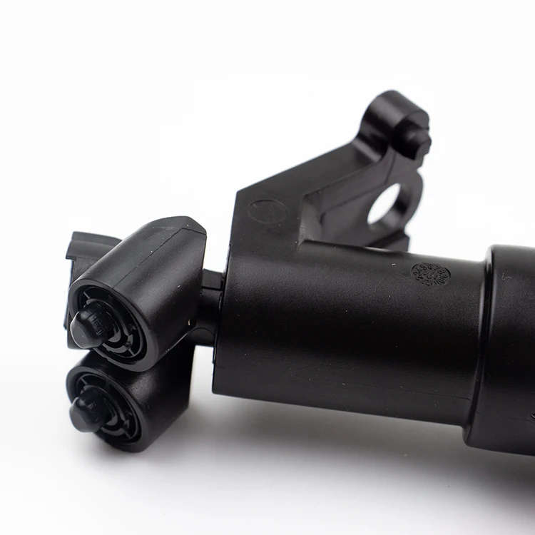 2038600547 2038600647 Rear Windscreen Wiper Nozzle Washer Jet For Benz Seat