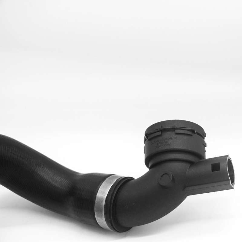 Radiator Hose 17127531581 For BMW E80 E90 E91 323i 325i 330i 330xi