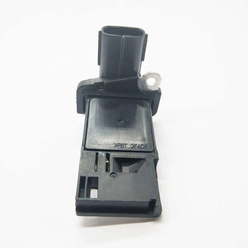 Mass Air Flow Meter MAF Sensor For GMC T6500 T7500 W3500 W4500 W5500 W5500HD AFH70M-47 22204-0F03...