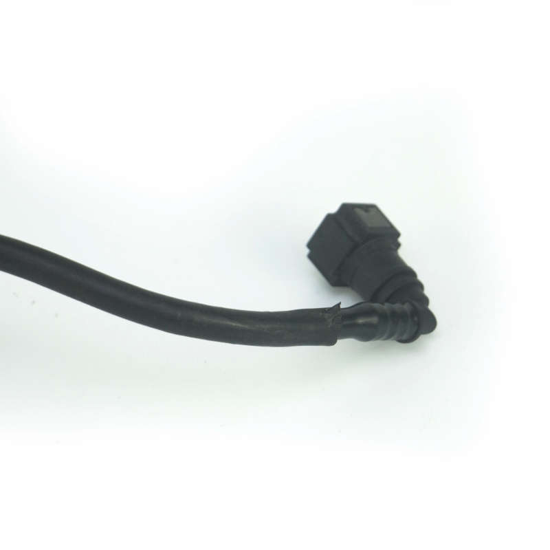 Vacuum Tube 457861 For Dongfeng Peugeot 307 Citroen C4 Triumph T5 Sega T6 2.0