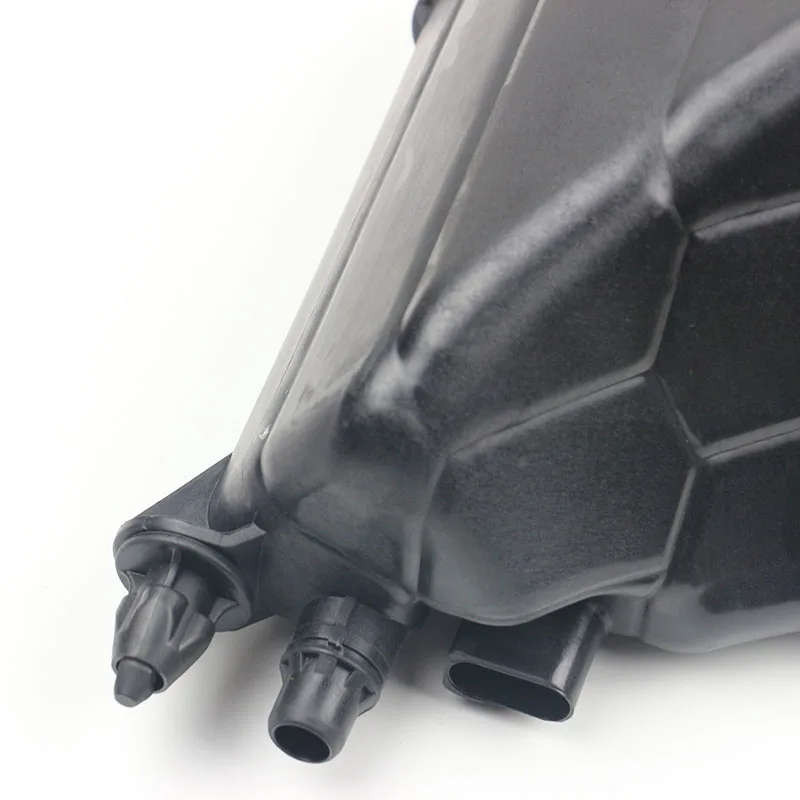 Storage Tank Car Expansion Kettle Auxiliary Water Tank For BMW 5 39; 6 39; 7 39;