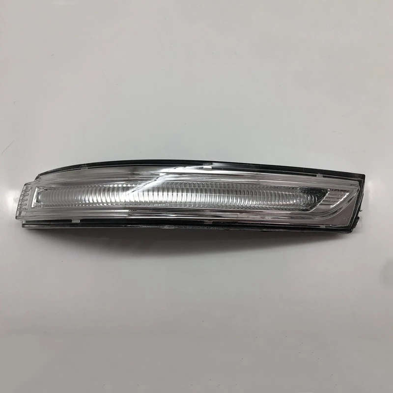 Car Rearview Mirror LED Turn Signal Lamp Flashing Light Side Mirror Signal Lamp for Kia Sportage