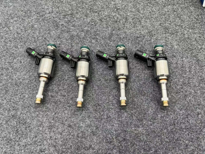 EW 4Pcs Engine Fuel Injector Valve Nozzle 06H906036Q For VW Golf Passat Audi A3 A4 A5 TT Skoda