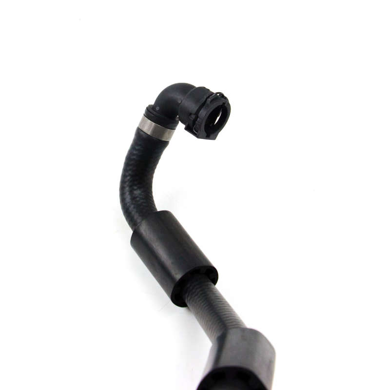 17127576378 Car Engine Coolant Hose For BMW X6 E71 X6 50iX X5 E70 X5 E70 LC IX5 50iX X6 E72