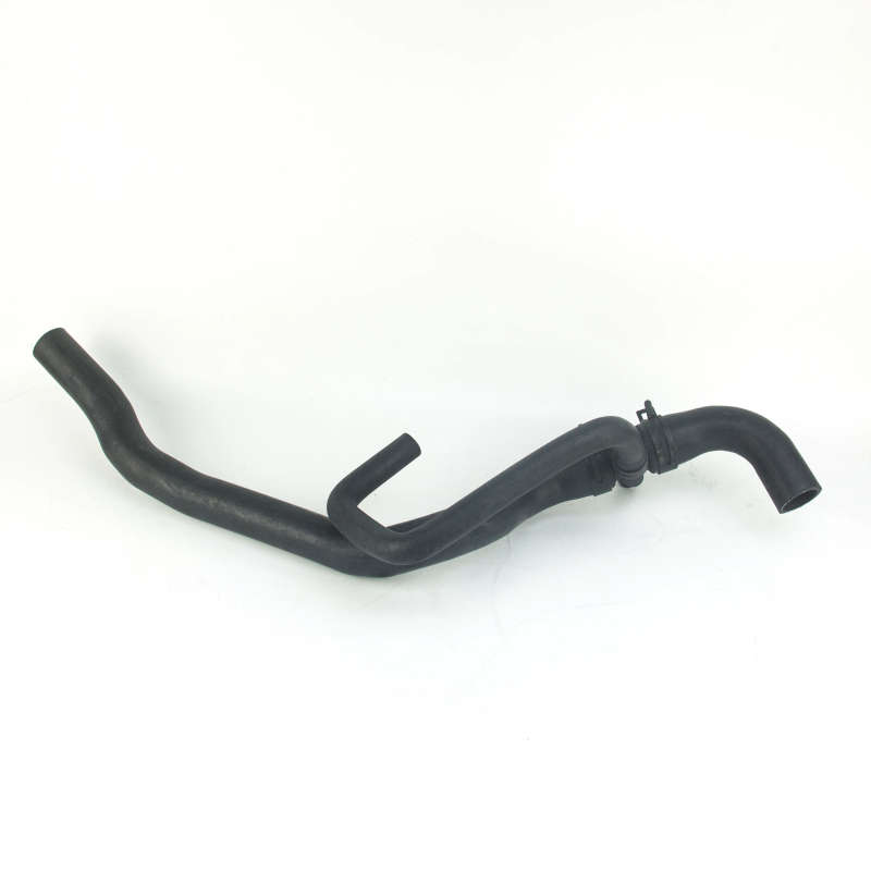 Outlet Pipe 135226 For Dongfeng Peugeot 508 Citroen C5 2.3 Radiator Outlet Pipe