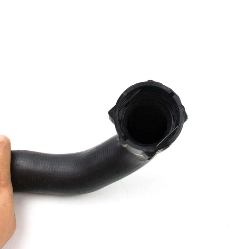 Car Accessories Top Radiator Hose 11531436409 For BMW E46 316i 318i 1997-2002 M43