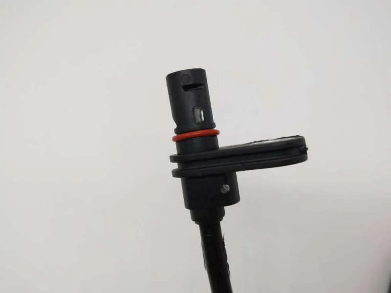 Right ABS Sensor for Mercedes-Benz W906 Sprinter w906 VW Crafter A9065404217
