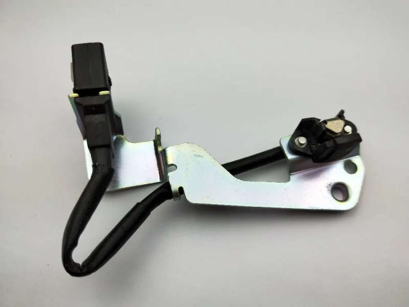 Crankshaft Position sensor FOR AUDI SEAT SKODA TRISCAN