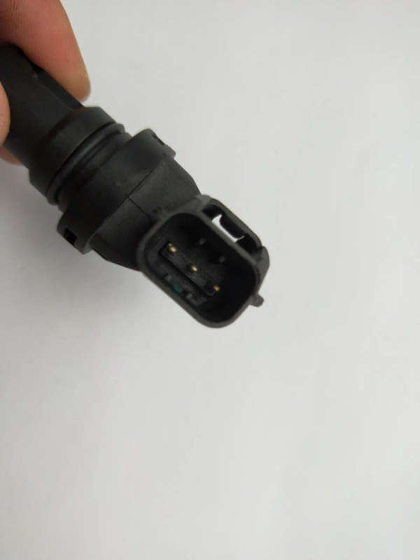 Camshaft Position Sensor For MAZDA 2 1.5L 2011-2012 Protege 1.6L