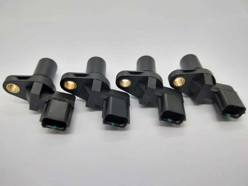 4PCS Camshaft position Sensor 30874179 For Mitsubishi Carisma Lancer Volvo S40 V40 Chrysler