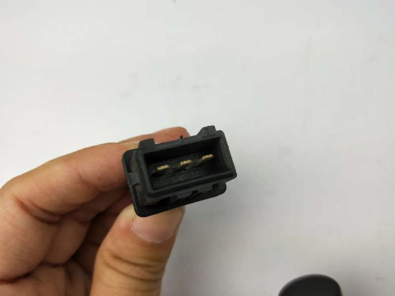 Camshaft Position Sensor For 2001-2005 Kia K3 Rio