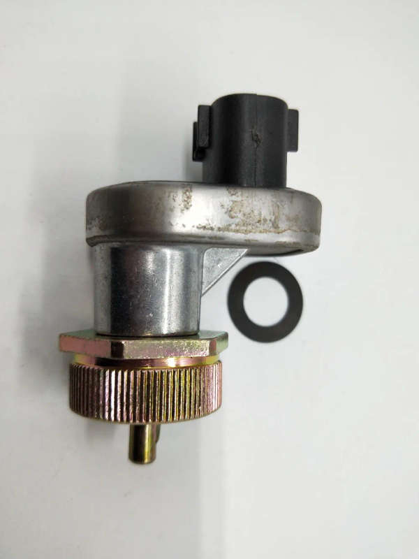 Odometer Speed Sensor For Toyota Previa Land Cruiser Lexus LX450 Isuzu