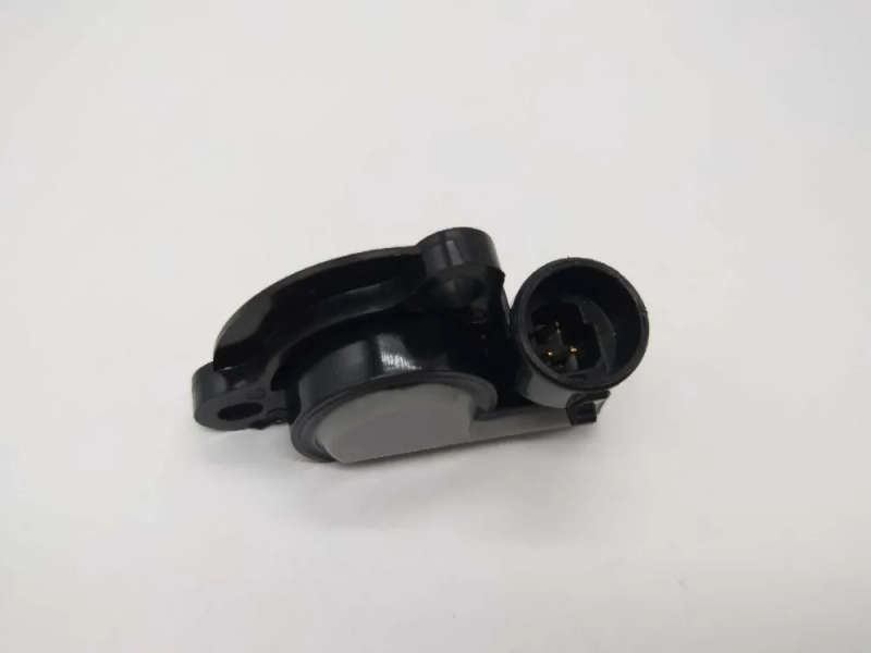 2PCS TPS Throttle Position Sensor For Opel Combo Kadett 17106682 17087654