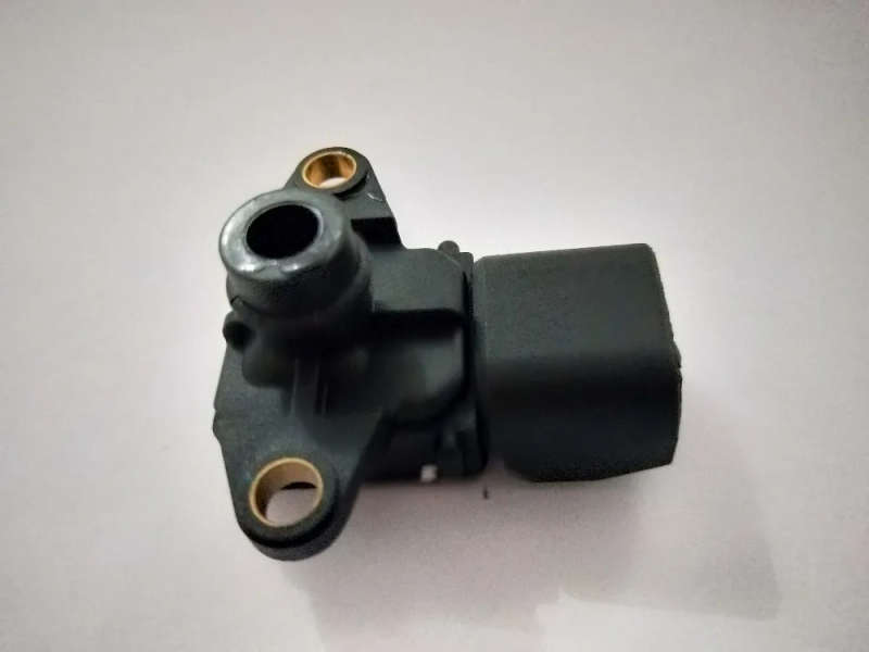 Manifold Absolute Boost Pressure Sensor For 1999-2001 Jeep Grand Cherokee 4.0L 4.7L