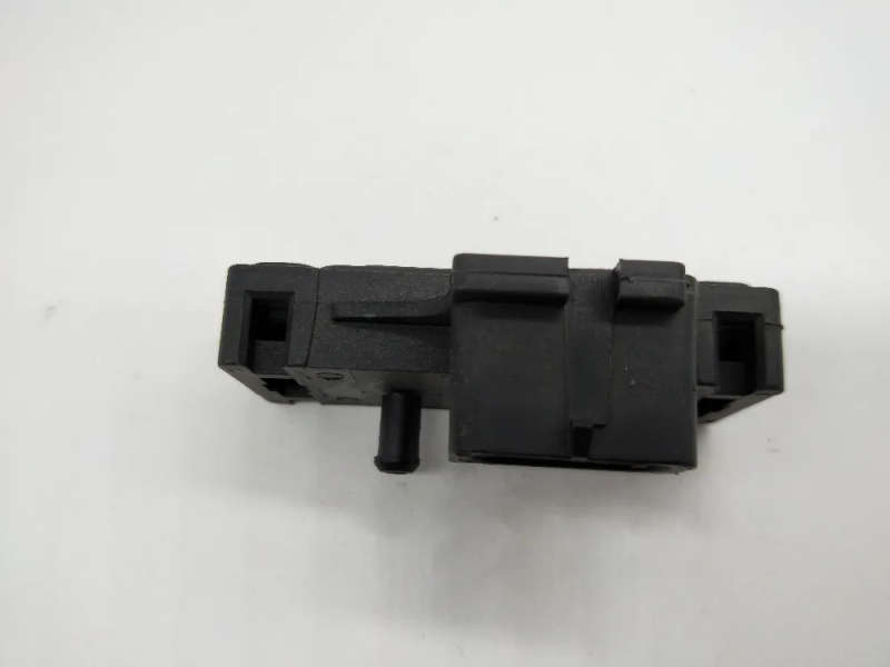 Sensor For Alfa Romeo Fiat Punto Tempra Lancia Dedra Delta Daewoo Lanos Nubira 1.4 1.6