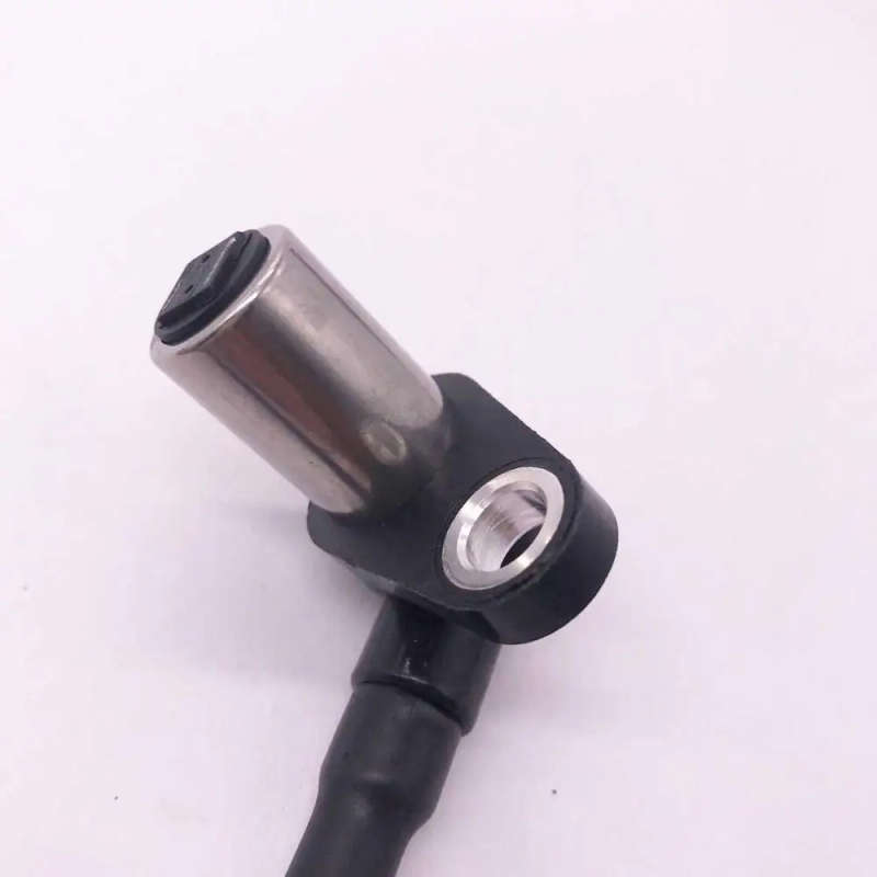 ABS Sensor Front left For Mitsubishi Pajero Sport Challenger Nativa K86W K89W K94W K96W K97W K99W