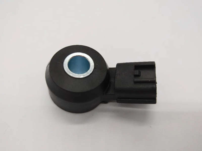 Knock Sensor For Nissan Frontier Xterra Quest Mercury Villager 3.3L 1999-2004