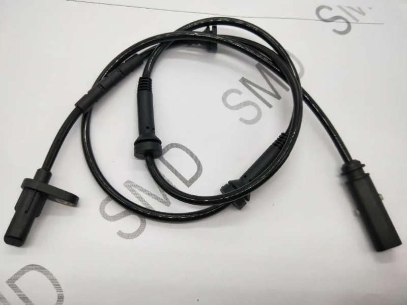 ABS Front Wheel Speed Sensor for BMW X Series E53 E70 E71 E83 10-17