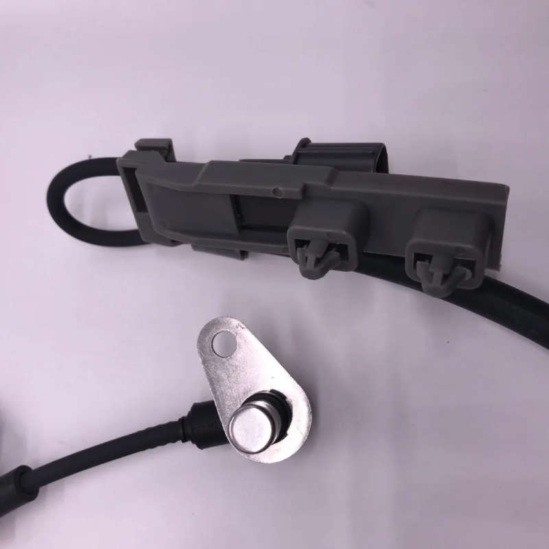 ABS Sensor ABS Wheel Speed Sensor For Isuzu D-Max ARKA Front Right