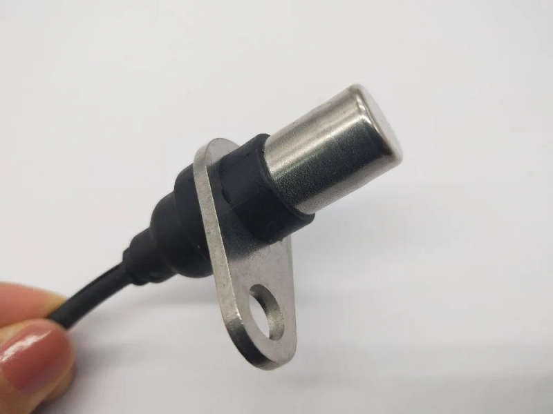 ABS Wheel Speed Sensor for Isuzu Truck