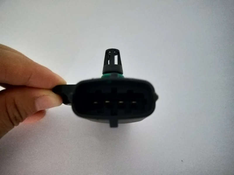 Intake Manifold Pressure Sensor For Volvo FE FL FM H12 H16 M9/12 Iveco
