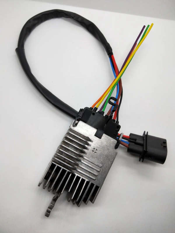 Radiator Cooling Fan Control Unit Module for 2002-09 Audi Engine